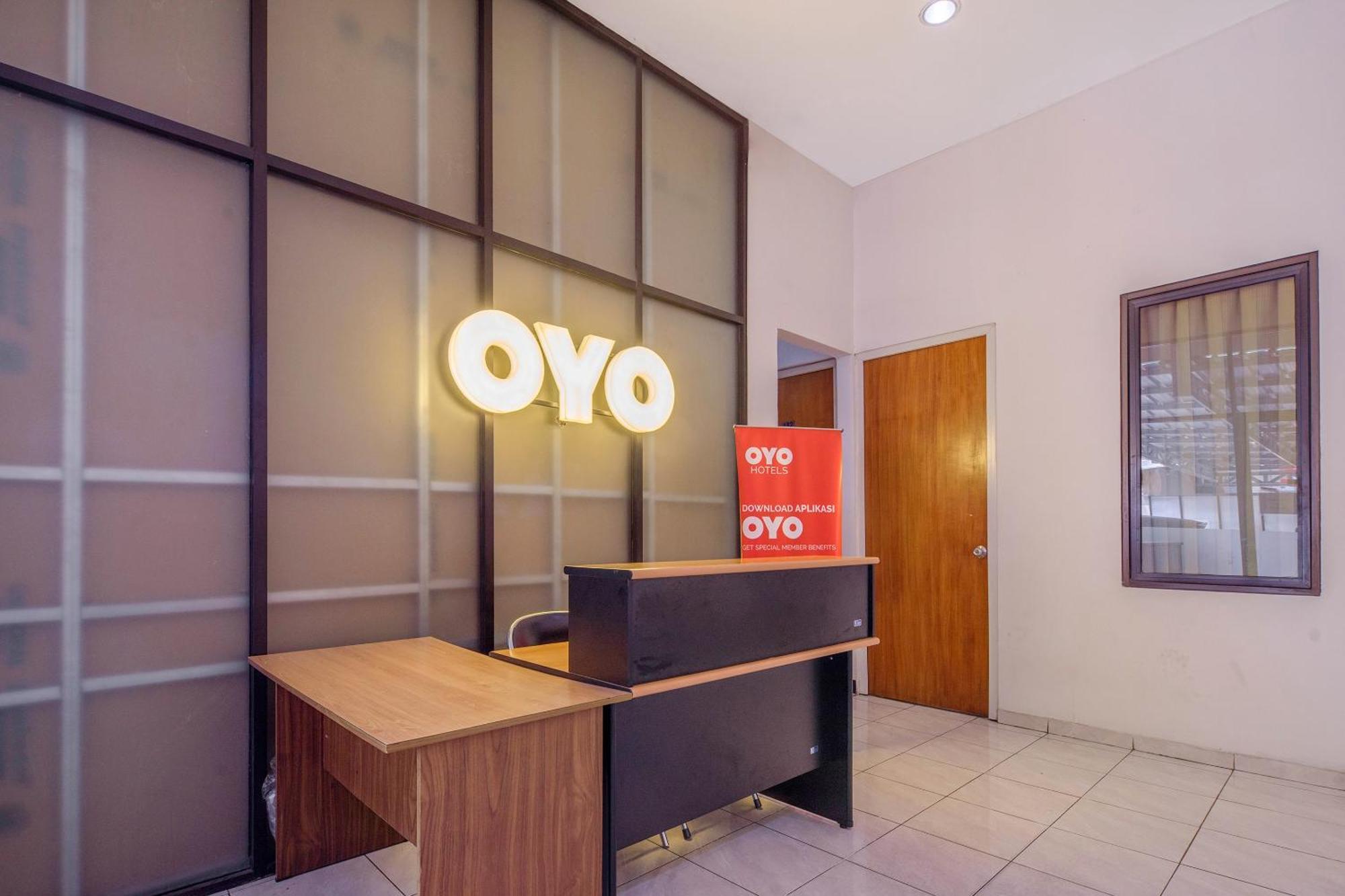 Super Oyo 866 Idola