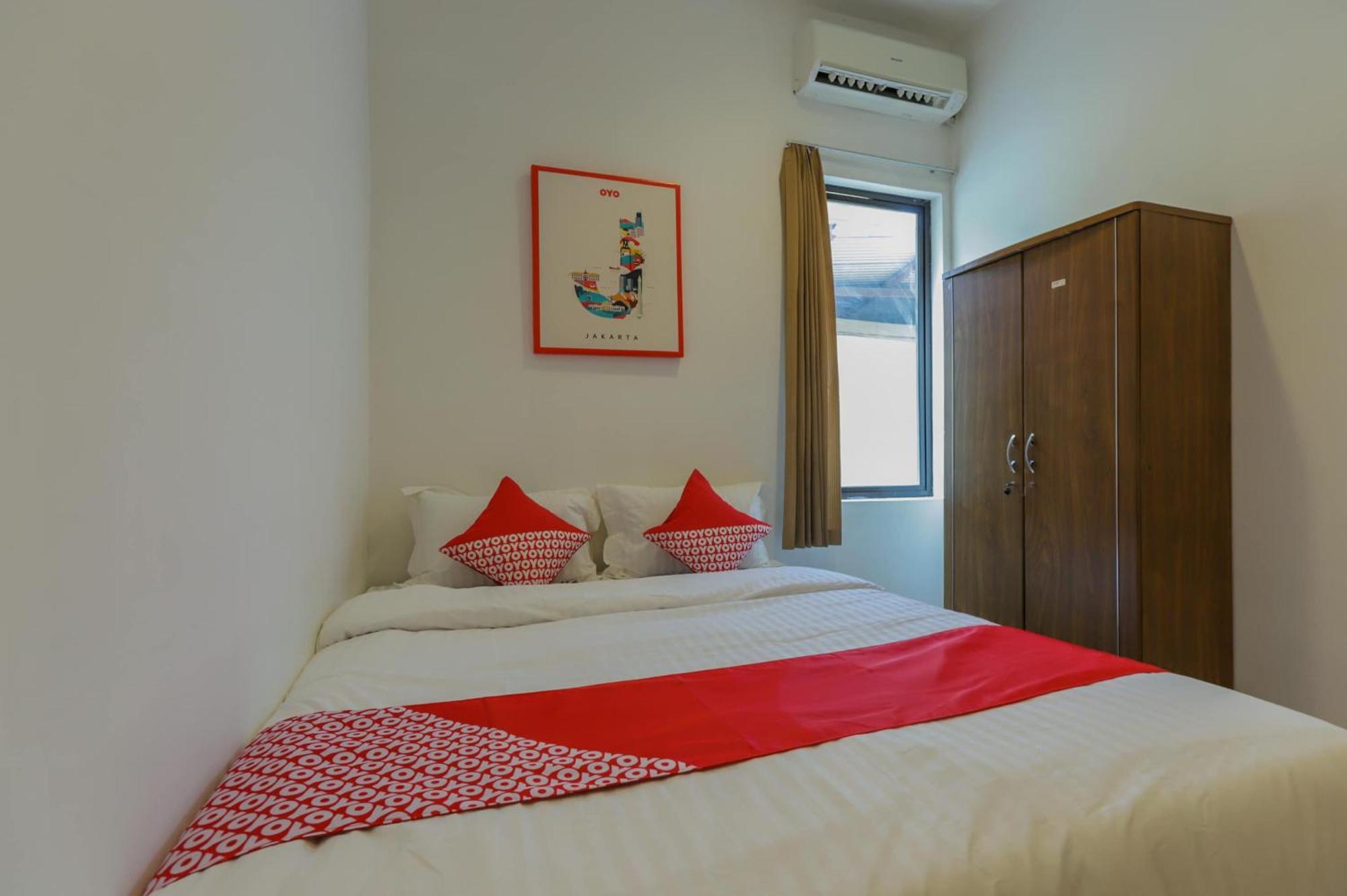 Super Oyo 866 Idola Hotel Jakarta