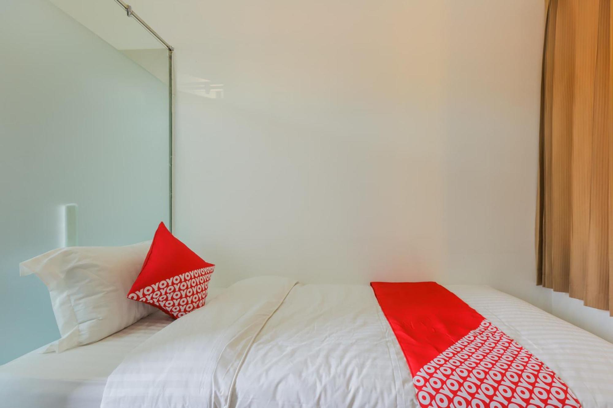 Super Oyo 866 Idola Hotel 2*
